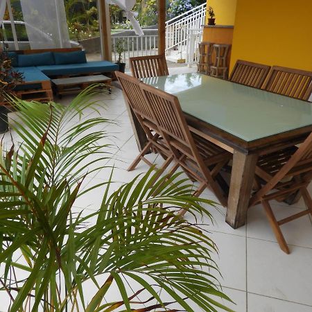 Ti Kaz A Patou, Au Coeur De L'Ile. Apartment Baie-Mahault Bagian luar foto